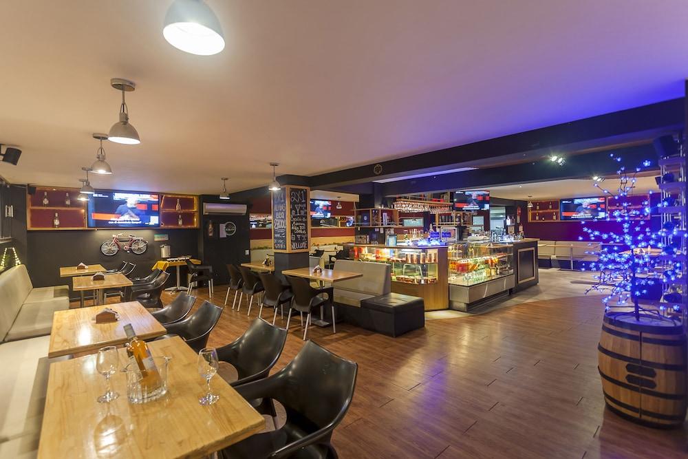 Aqua Granada Hotel Cali Εξωτερικό φωτογραφία