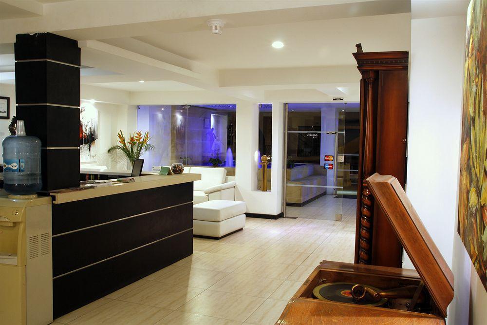 Aqua Granada Hotel Cali Εξωτερικό φωτογραφία